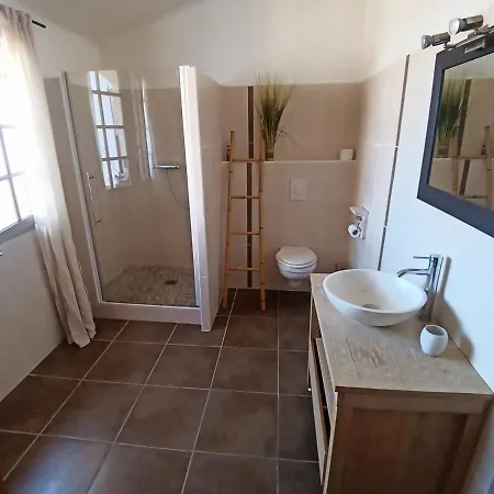 Haut De En Duplex T2 Avec Terrasse Vue Rade アパート *